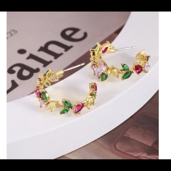 Kate ks Spade Greenhouse Floral Hoops Earrings Flower Crystal cluster - Picture 9 of 13
